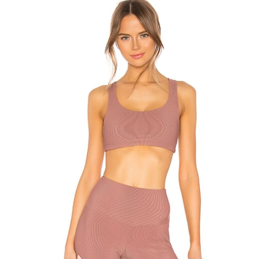 Onzie Ribbed Strappy Sports Bra in Mauve Pink